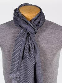 Elegant Italian Tubular Scarf