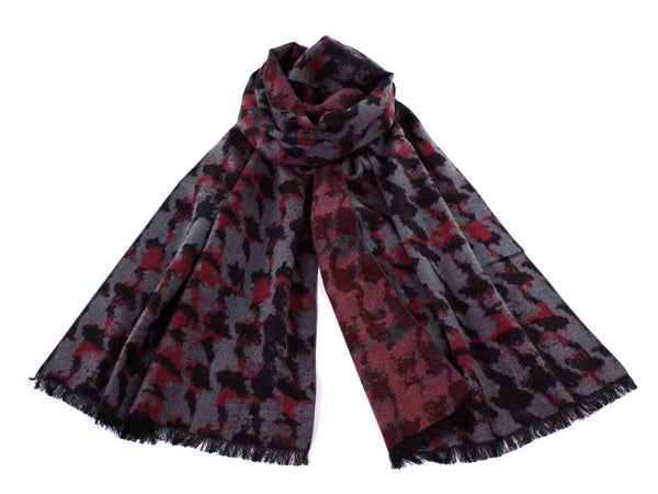 Chic Houndstooth Brushed Silk Stole